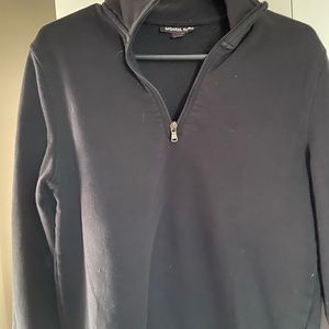 Michael Kors pullover like new color black